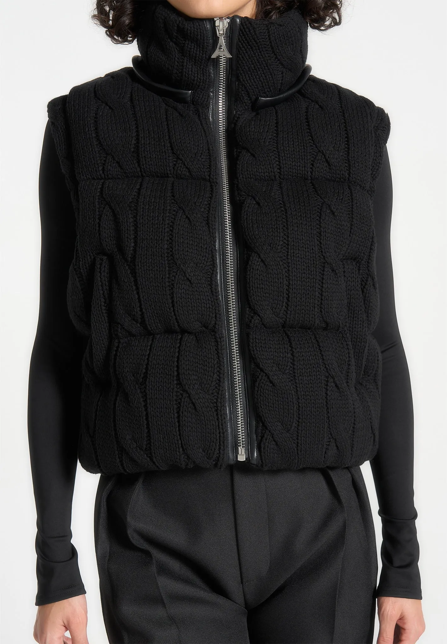 2-in-1 Cable Knit Puffer Jacket/Gilet - Black