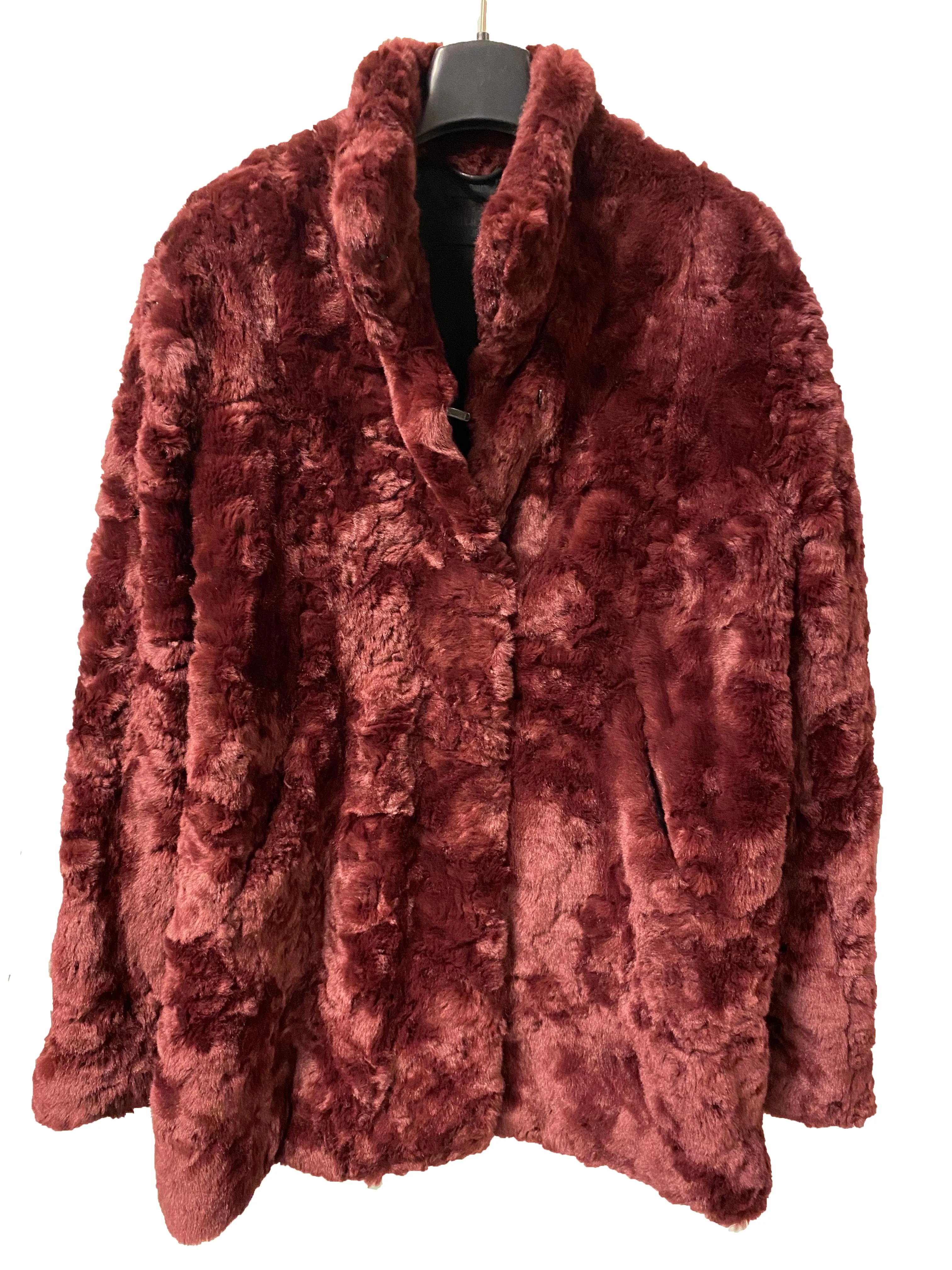 Beautiful Soft and Silky Finish Texture Fur-free Fur Coat