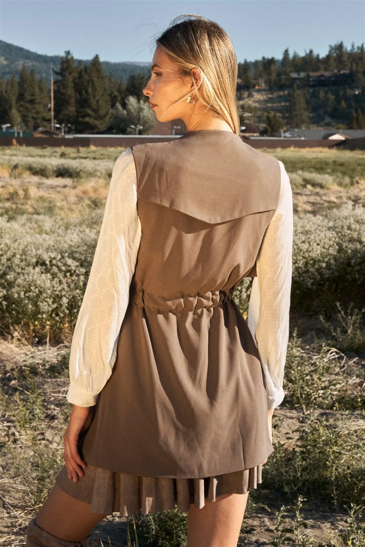 Mocha Lapel Neck Sleeveless Belted Short Vest Trench Coat /1-2-2-1