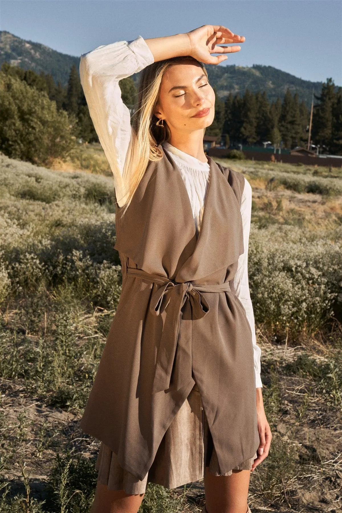 Mocha Lapel Neck Sleeveless Belted Short Vest Trench Coat /1-2-2-1