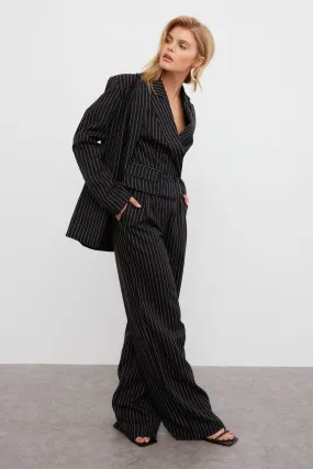 PINSTRIPE OVERSIZED BLAZER IN BLACK