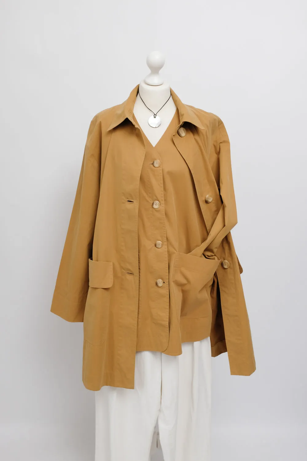 VEST VINTAGE BEIGE MAC TRENCH COAT